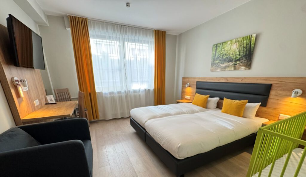 Hotel Gute Hoffnung Pforzheim English Family room at Hotel Gute Hoffnung Pforzheim